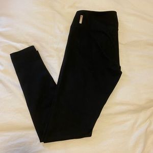 Zella black leggings